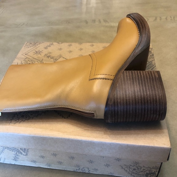 FREE PEOPLE Portwood Block Heel Boot Size 6 - Picture 11 of 11